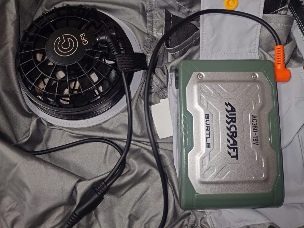 BURTLEのモバイルバッテリーとGB Powerのファン
