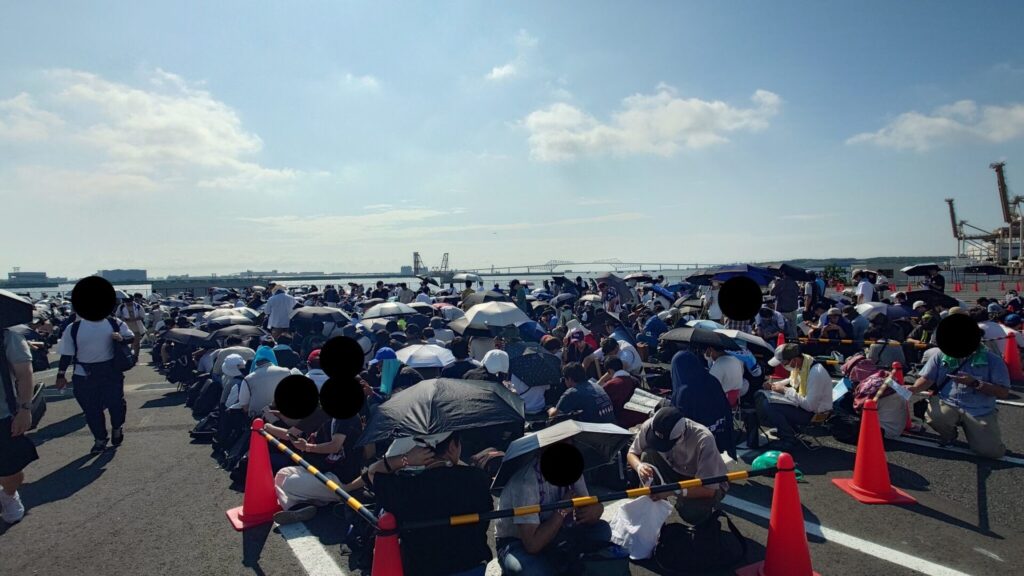 待機列画像